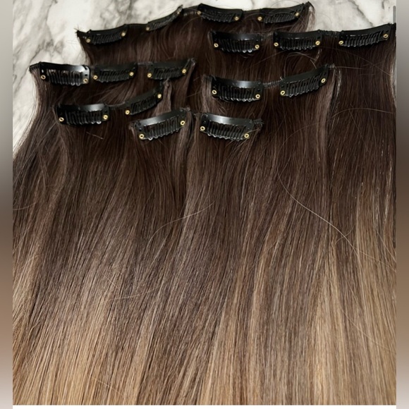 blonde hair extensions - Picture 3 of 7